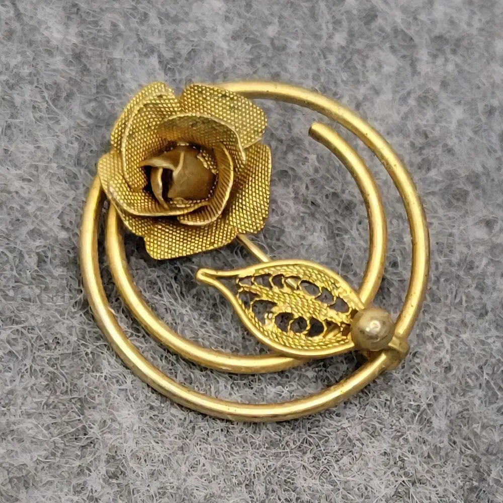 Vtg Sarah Coventry Brooch